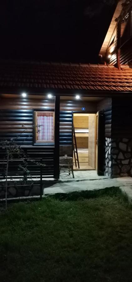 Bungalow 3 With 1 Room Sarajevo Ngoại thất bức ảnh