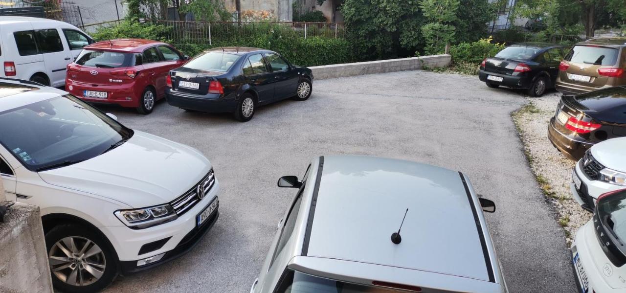 Bungalow 3 With 1 Room Sarajevo Ngoại thất bức ảnh